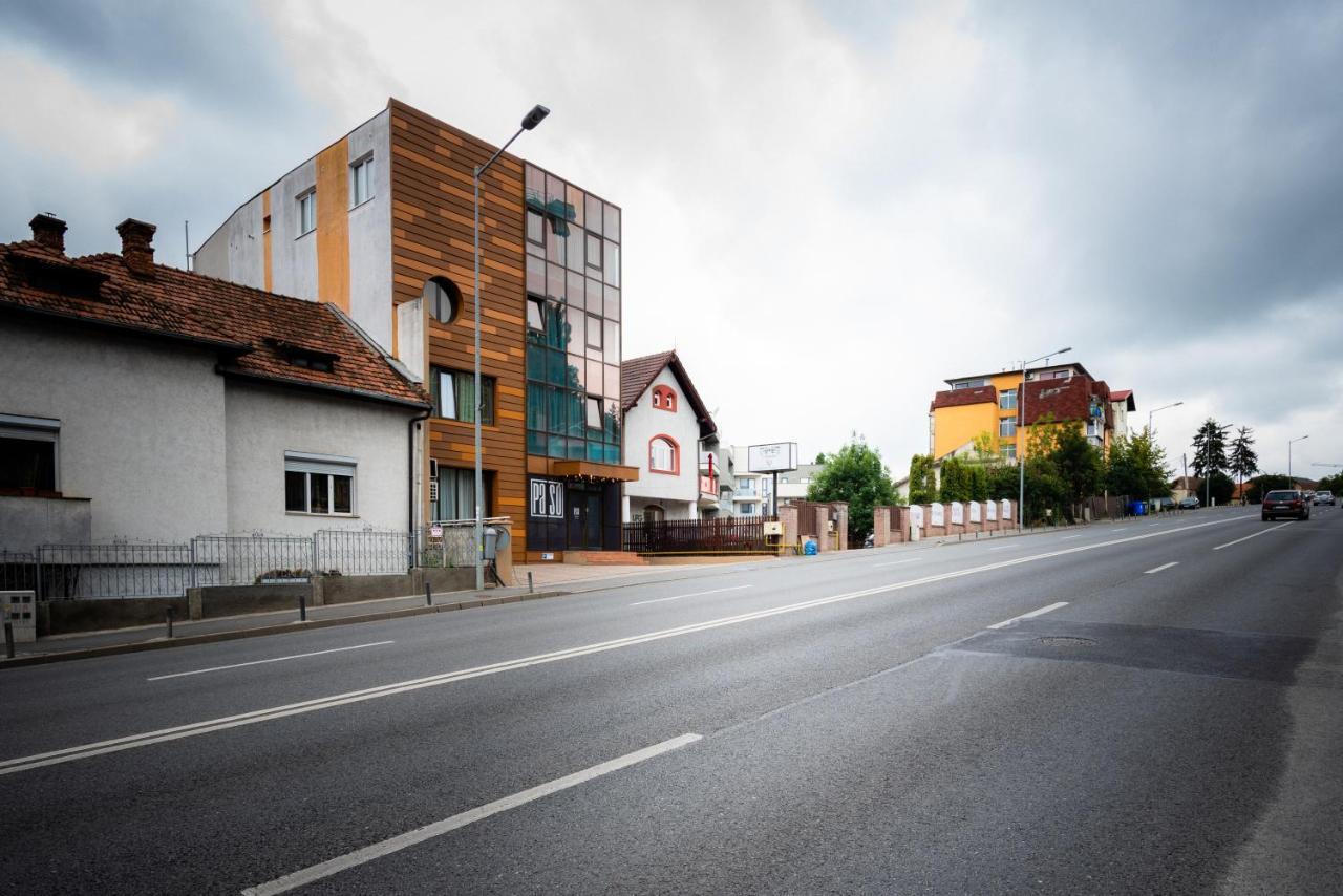 Hotel Paso Cluj-Napoca Esterno foto
