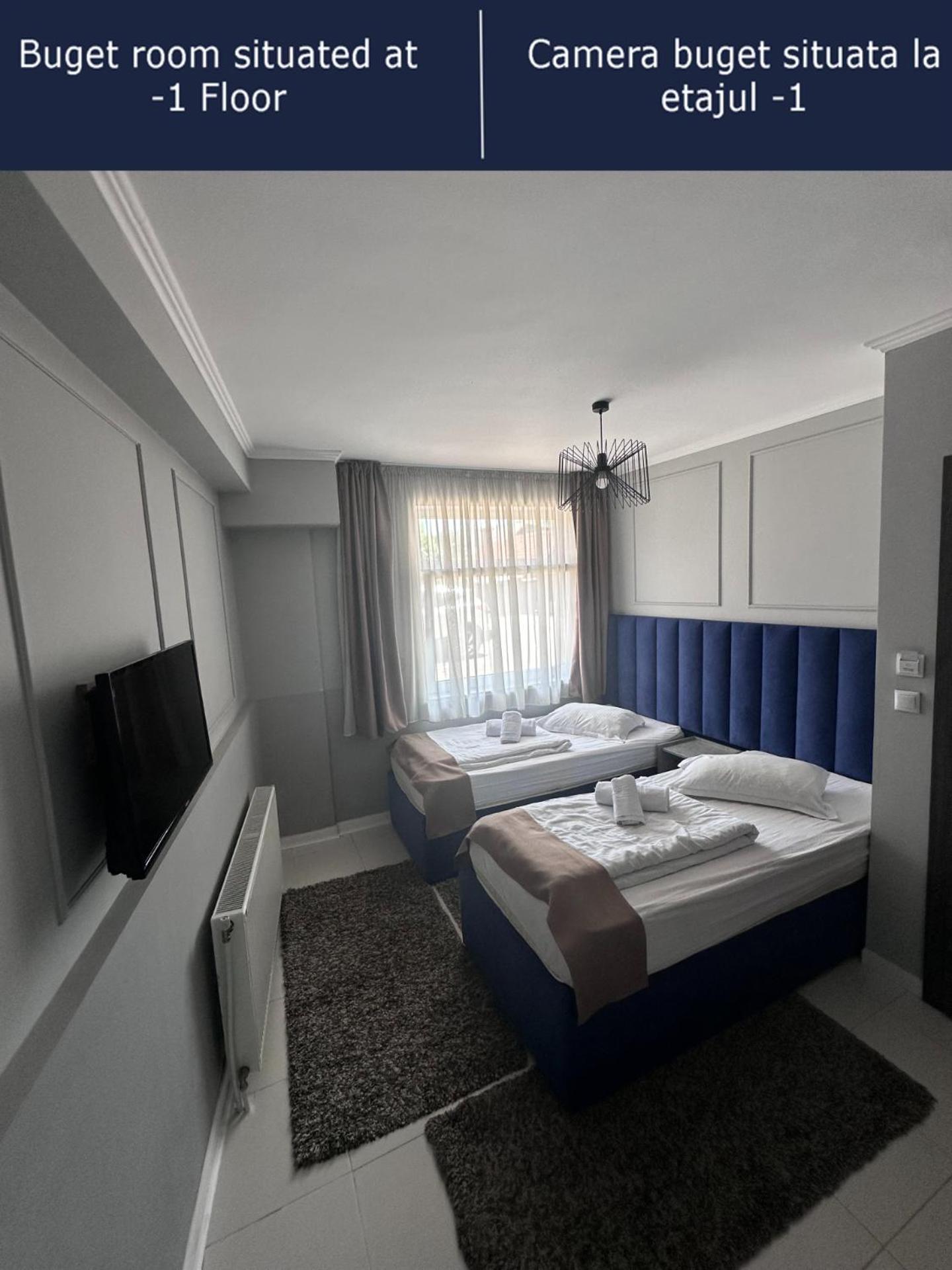 Hotel Paso Cluj-Napoca Esterno foto